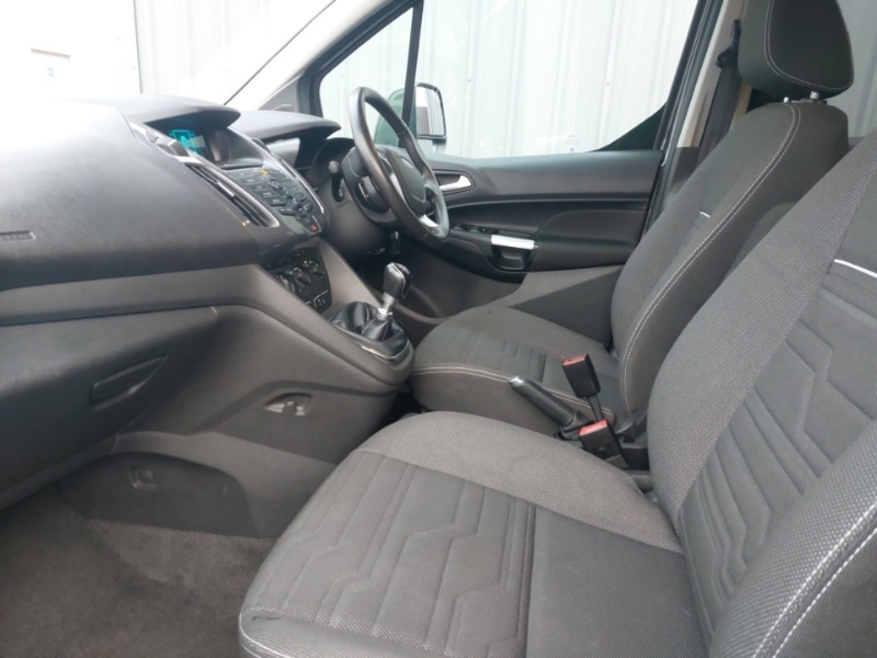 Used Ford Grand Tourneo Connect 2016 for sale - 76932513: Photo 5