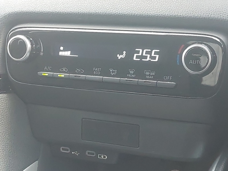 Used Mazda Mazda2 HYBRID 2024 for sale - 76492916: Photo 14