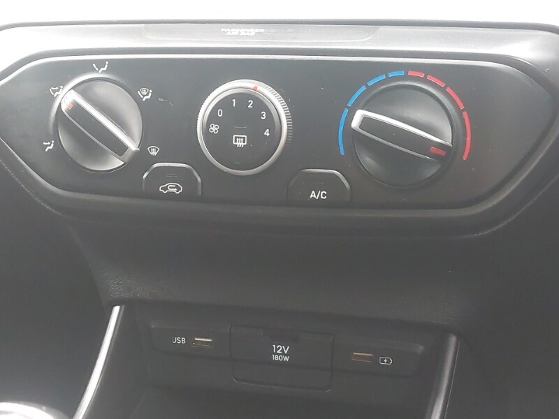Used Hyundai i20 2021 for sale - 76543883: Photo 19