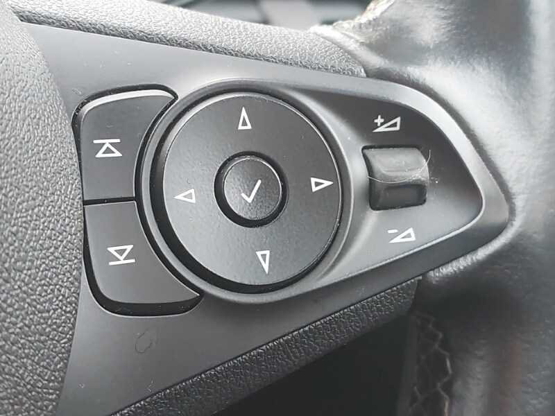 Used Vauxhall Astra 2018 for sale - 77325243: Photo 12