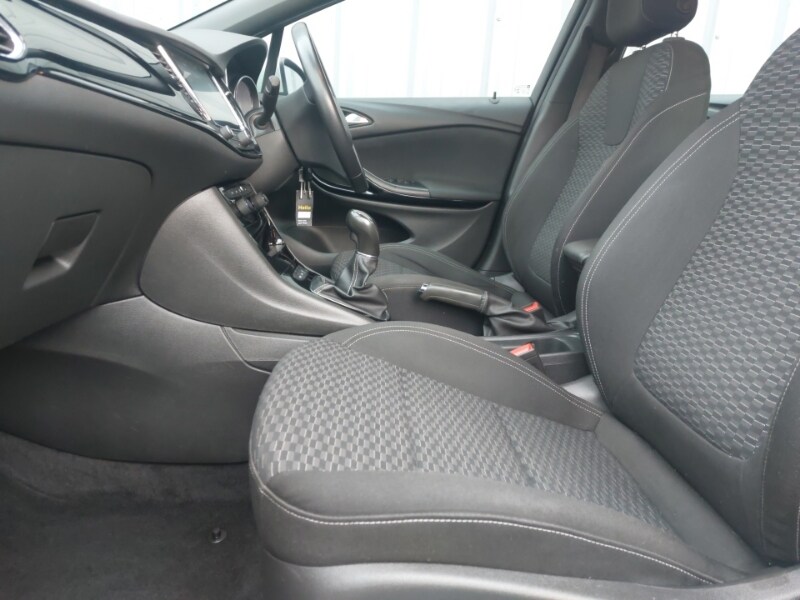 Used Vauxhall Astra 2018 for sale - 77325243: Photo 5