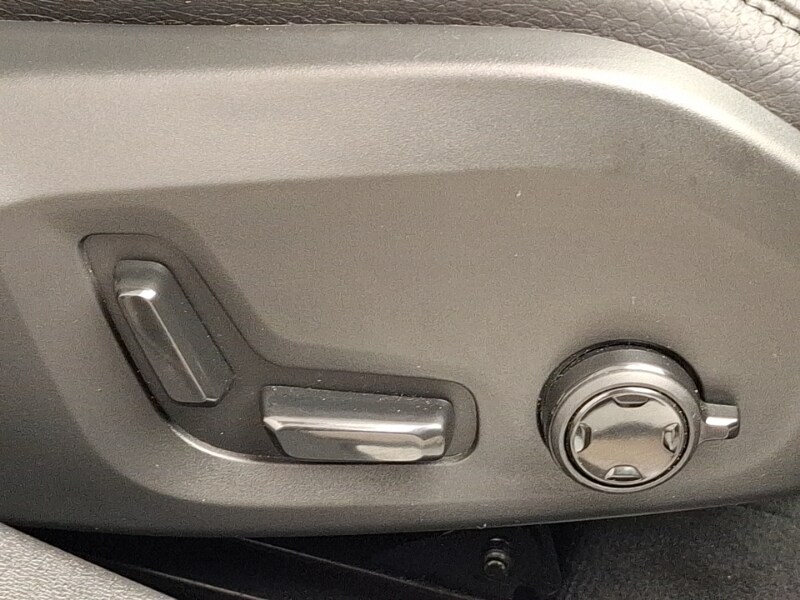 Used Volvo V60 2025 for sale - 78164474: Photo 15