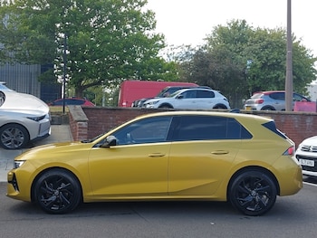 Used Vauxhall Astra 2023 for sale - 79343182: Photo