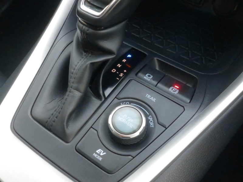 Used Toyota RAV4 2021 for sale - 76964220: Photo 14