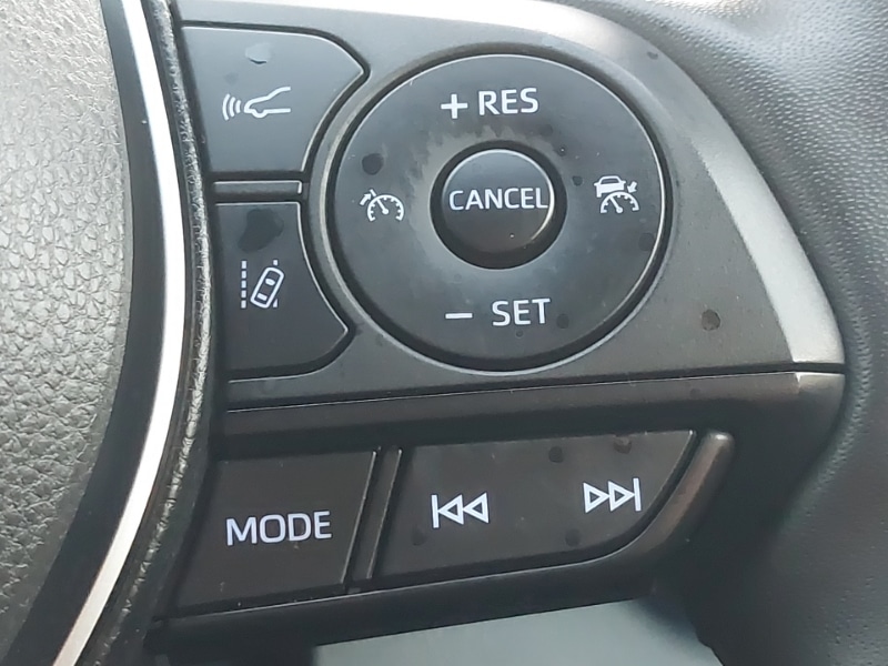 Used Toyota RAV4 2021 for sale - 76964220: Photo 18