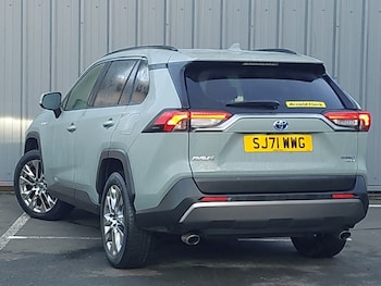 Used Toyota RAV4 2021 for sale - 76964220: Photo