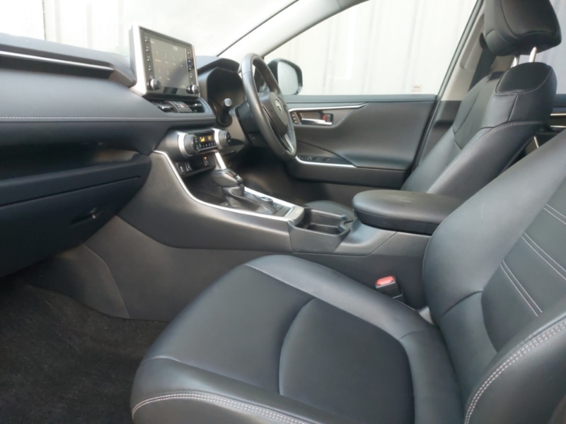 Used Toyota RAV4 2021 for sale - 76964220: Photo 5