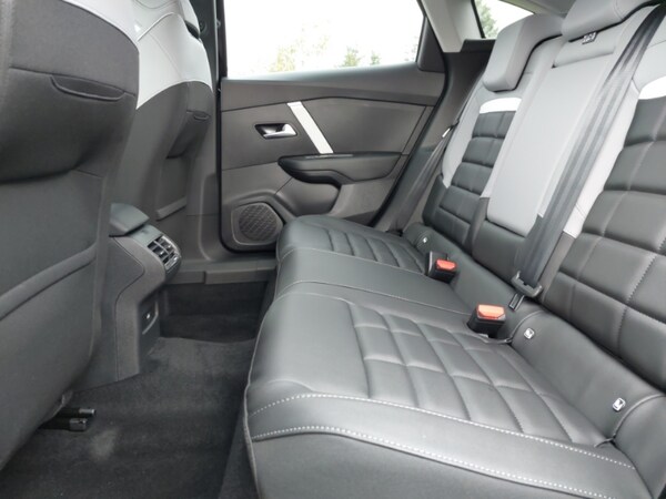 Used Citroen C4 2025 for sale - 76217995: Photo 6