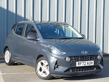 Used Hyundai i10 2022 for sale - 77816102: Photo