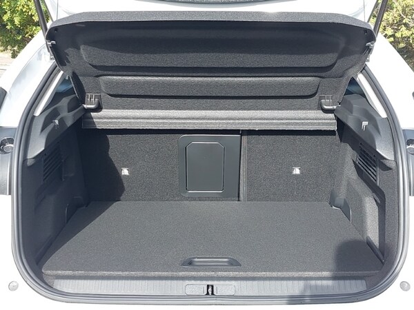 Used Citroen C4 2025 for sale - 76221390: Photo 8