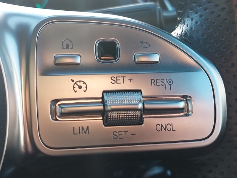 Used Mercedes-Benz GLA 2022 for sale - 77352923: Photo 16