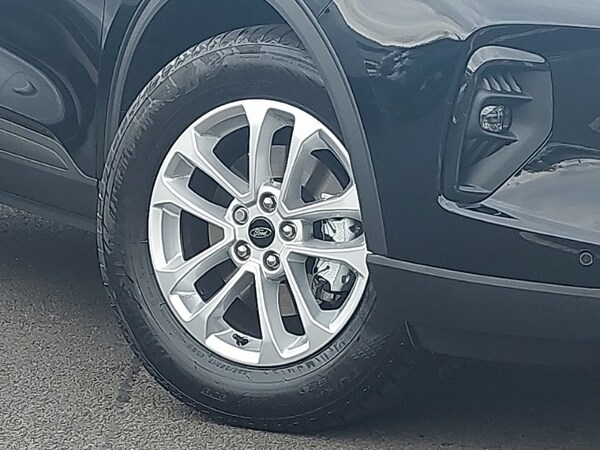Used Ford Kuga 2025 for sale - 76221121: Photo 9