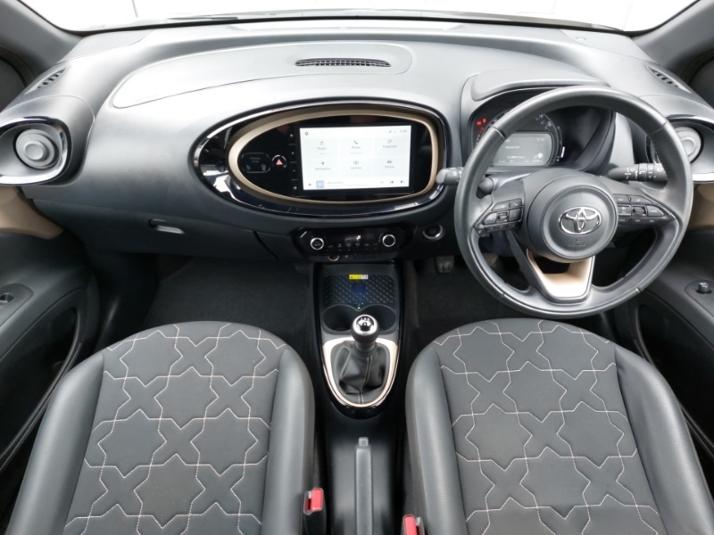 Used Toyota Aygo X 2023 for sale - 77816075: Photo 2