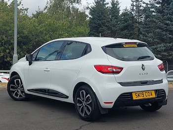 Used Renault Clio 2019 for sale - 75934068: Photo