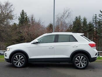 Used Volkswagen T-Roc 2019 for sale - 77379963: Photo