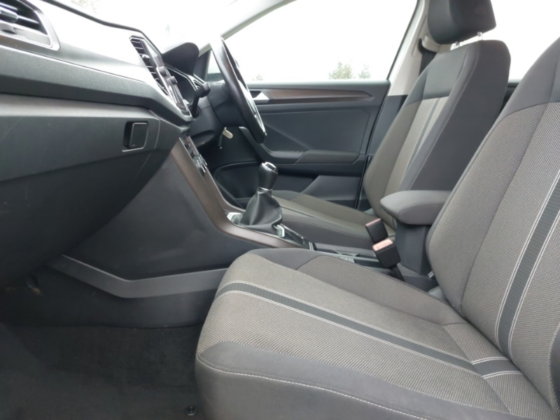 Used Volkswagen T-Roc 2019 for sale - 77379963: Photo 5