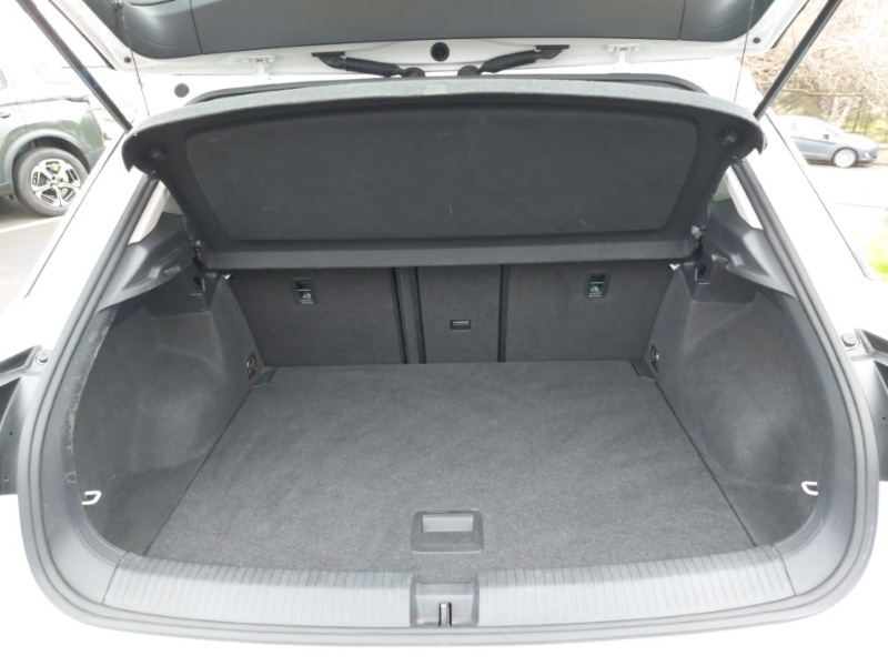 Used Volkswagen T-Roc 2019 for sale - 77379963: Photo 8