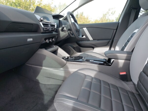 Used Citroen C4 2025 for sale - 76221138: Photo 5