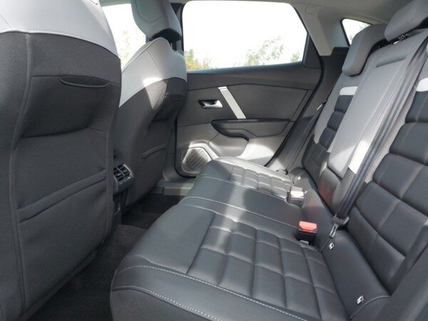 Used Citroen C4 2025 for sale - 76221138: Photo 6