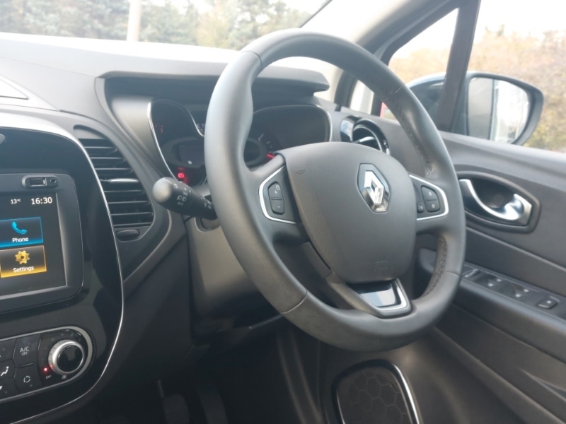 Used Renault Captur 2020 for sale - 76325563: Photo 11