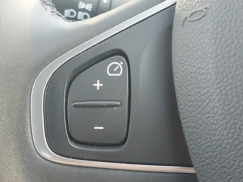 Used Renault Captur 2020 for sale - 76325563: Photo 13