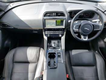 Used Jaguar F-Pace 2020 for sale - 74776239: Photo