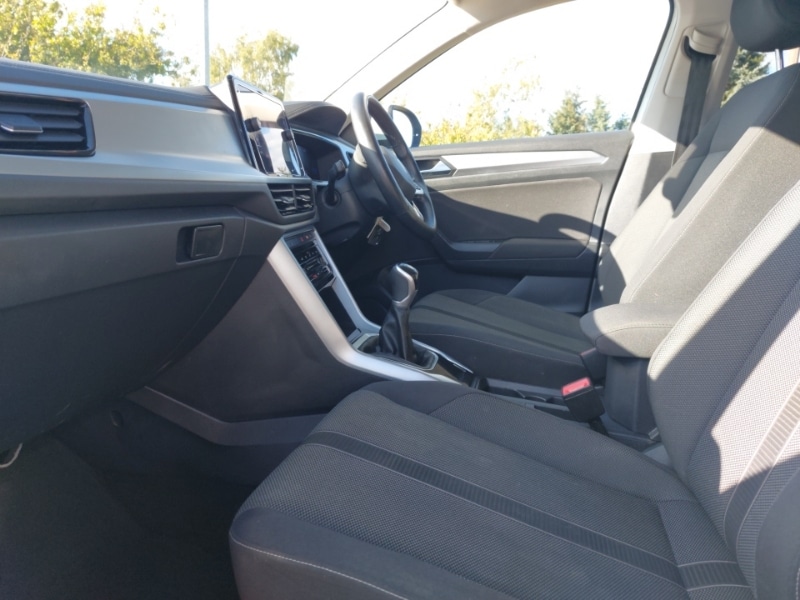 Used Volkswagen T-Roc 2022 for sale - 76071411: Photo 5