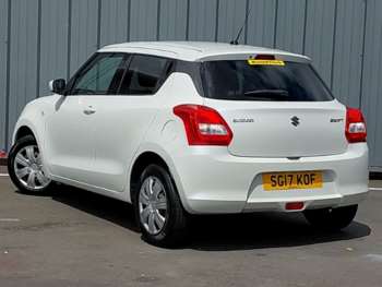 Used Suzuki Swift 2017 for sale - 74860375: Photo