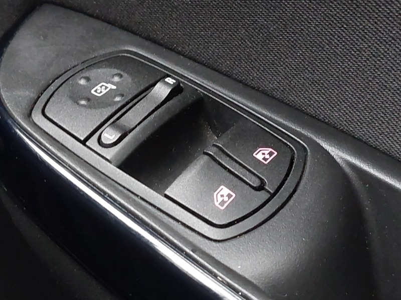 Used Vauxhall Corsa 2018 for sale - 77448840: Photo 15