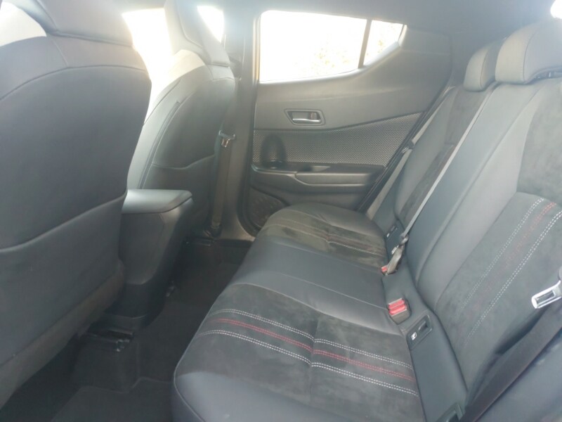 Used Toyota C-HR 2022 for sale - 77556198: Photo 6