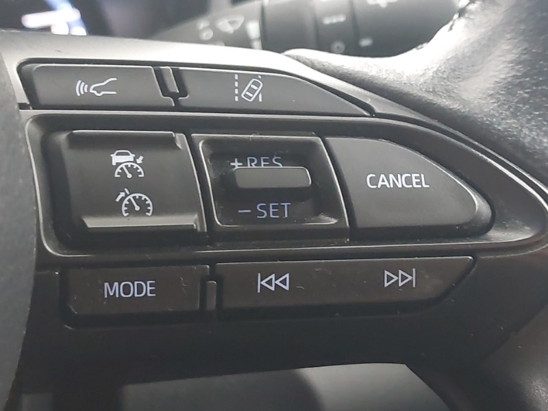 Used Toyota Yaris Cross 2021 for sale - 76880480: Photo 19