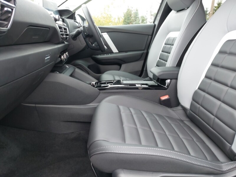 Used Citroen C4 2025 for sale - 76217956: Photo 5