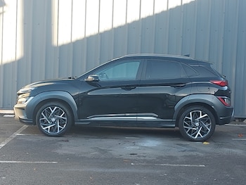Used Hyundai KONA 2023 for sale - 76437803: Photo