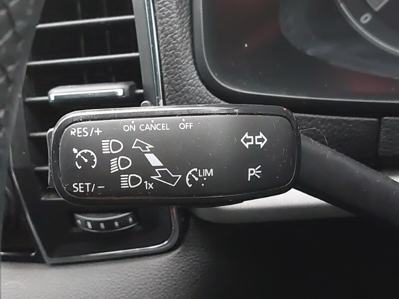 Used Skoda Karoq 2018 for sale - 77183919: Photo 14