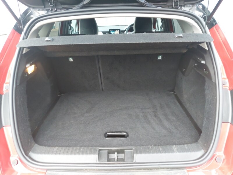 Used Renault Captur 2022 for sale - 77325245: Photo 8