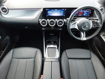 Used Mercedes-Benz EQA 2024 for sale - 77371446: Photo