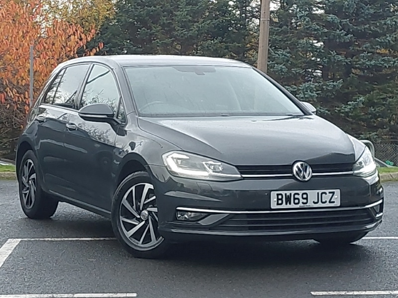 Used Volkswagen Golf 2020 for sale - 76465197: Photo 1