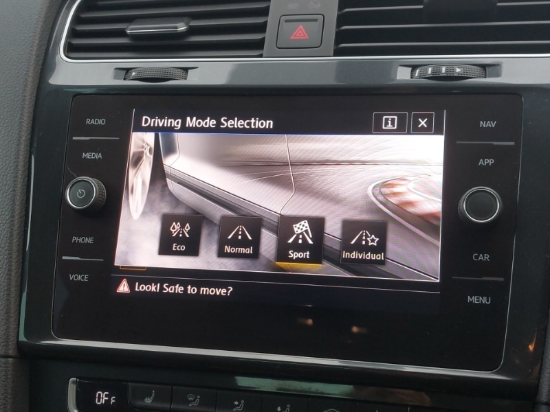 Used Volkswagen Golf 2020 for sale - 76465197: Photo 13