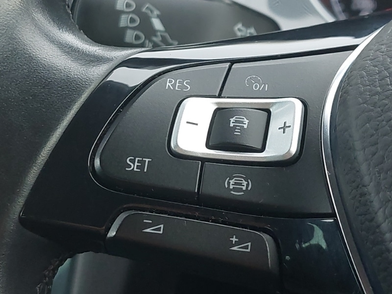 Used Volkswagen Golf 2020 for sale - 76465197: Photo 17