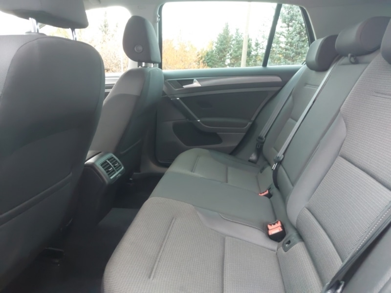 Used Volkswagen Golf 2020 for sale - 76465197: Photo 6