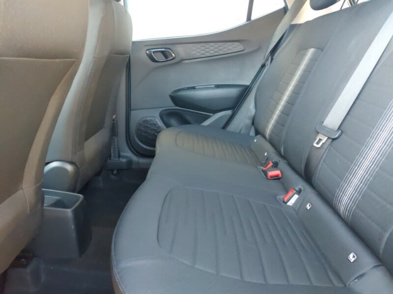 Used Hyundai i10 2022 for sale - 77847222: Photo 6