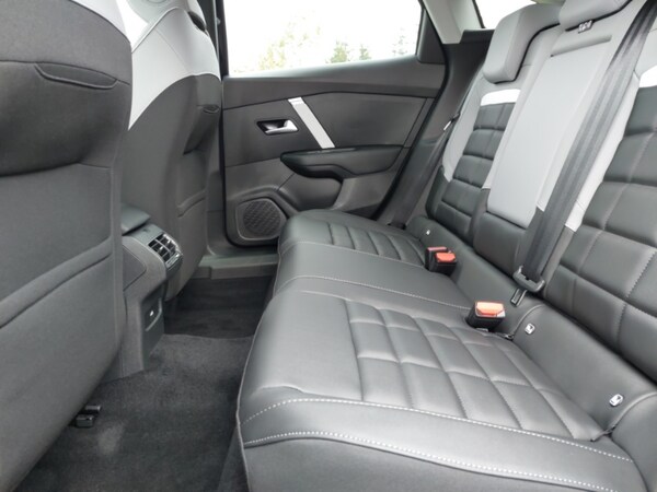 Used Citroen C4 2025 for sale - 76221294: Photo 6