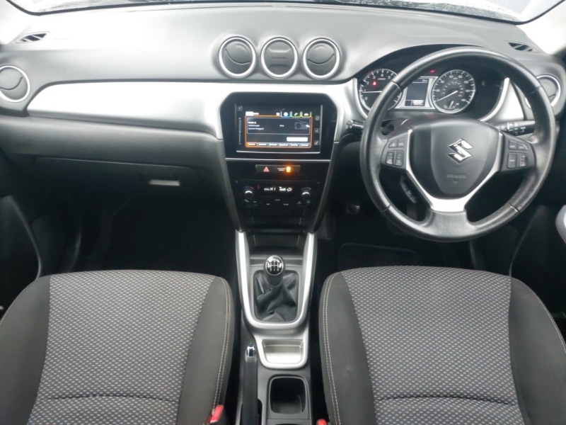 Used Suzuki Vitara 2017 for sale - 76614021: Photo 2