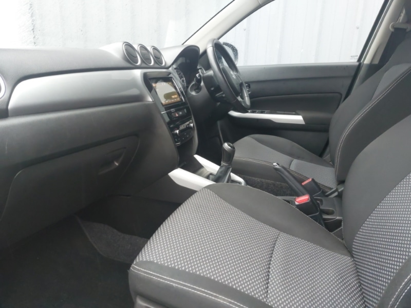 Used Suzuki Vitara 2017 for sale - 76614021: Photo 5