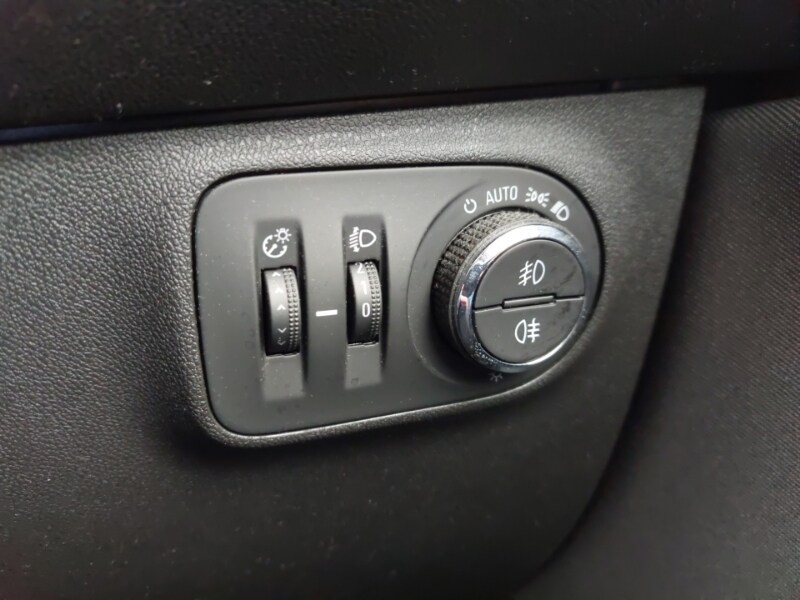 Used Vauxhall Corsa 2018 for sale - 77419358: Photo 11