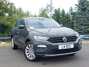 Used Volkswagen T-Roc 2019 for sale - 79185839: Photo