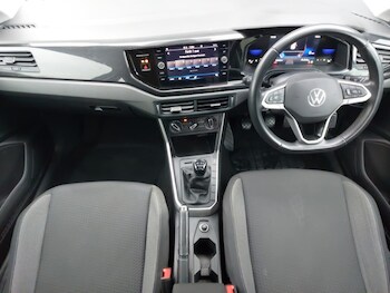 Used Volkswagen Polo 2023 for sale - 76492908: Photo