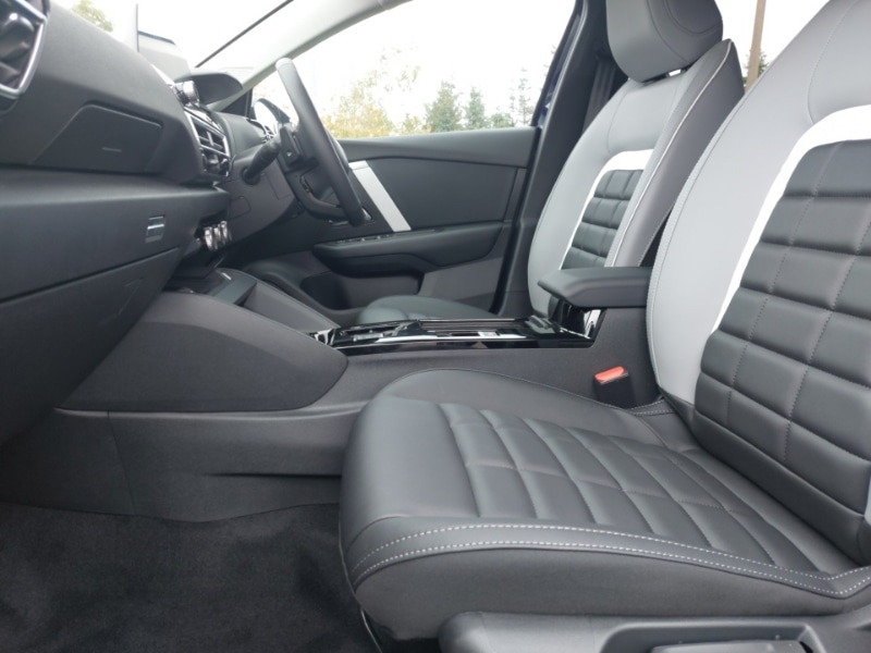 Used Citroen C4 2025 for sale - 76217892: Photo 5