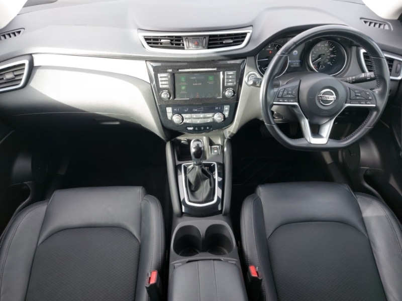 Used Nissan Qashqai 2018 for sale - 77623898: Photo 2