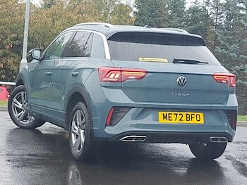 Used Volkswagen T-Roc 2022 for sale - 76166201: Photo